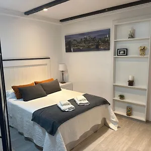 Apartamento Espectacular Loft Con Piscina Comunitaria Junto Al Mar, Málaga